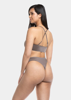 Gloss High Leg Thong