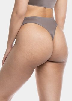 Gloss High Leg Thong